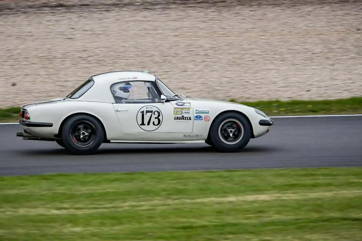 MCR Lotus Elan Pall-Mall Cup Donington-Historic Festival
